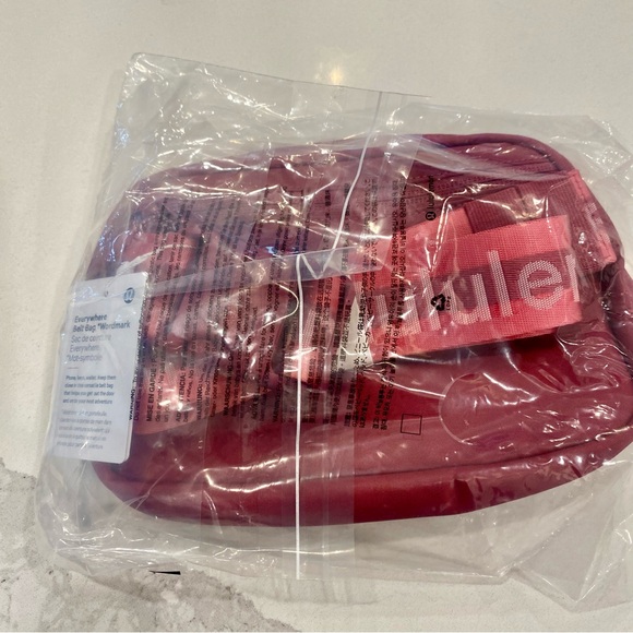LULULEMON 1L EVERYWHERE BELT/CROSSBODY BAG *WORDMARK - Picture 9 of 10